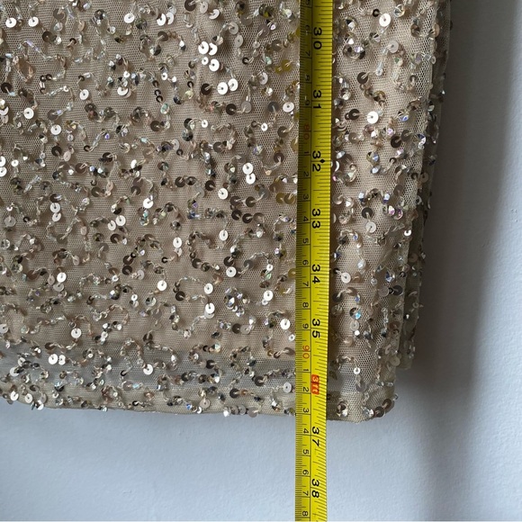 Adrianna Papell Cream and Tan Sequin Halter Mini Dress size 10 - Picture 7 of 7